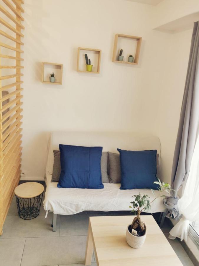 Suite Athena - Melun Gare Rer - Studio Avec Balcon Et Parking Εξωτερικό φωτογραφία